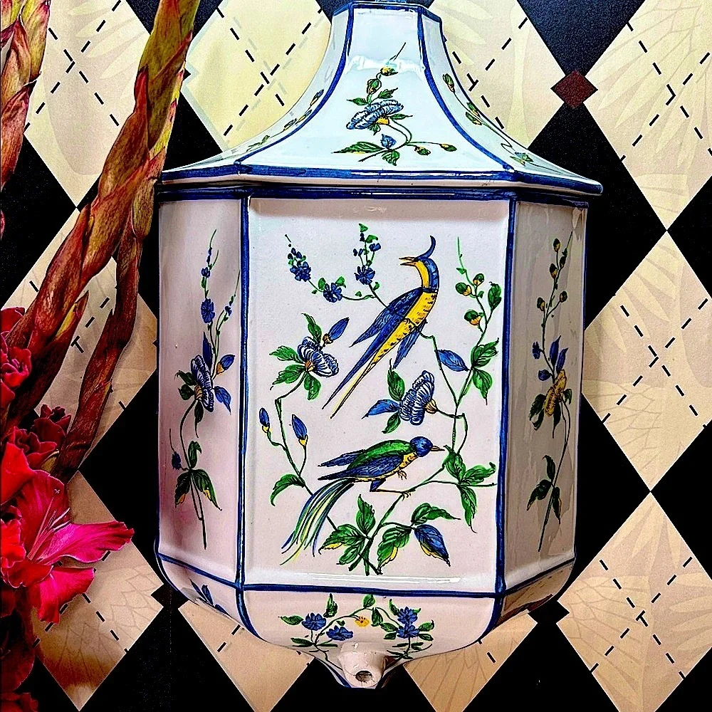 Grand Chinoiserie Wall Pocket Ceramic | Hand-Painted Phoenix & Birds & Florals - Picture 14 of 17